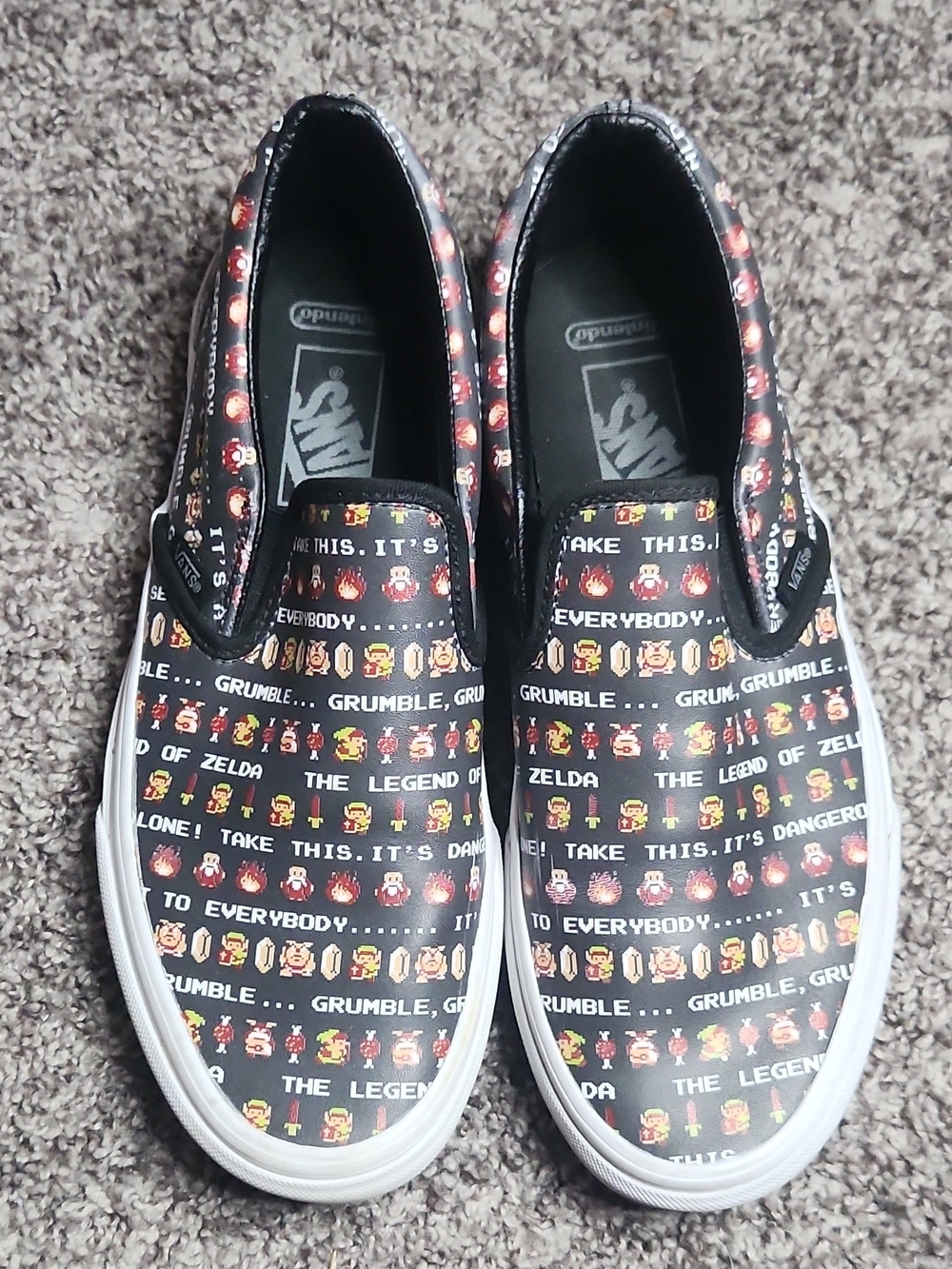 Vans X Nintendo ZELDA Black Slip-On Sneakers with Game Print    7.5 Men 9 Women